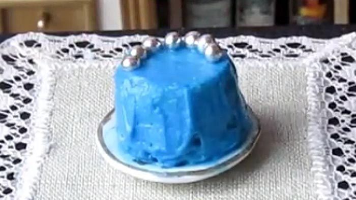 Готовим Мини тортик на миниатюрной кухне!