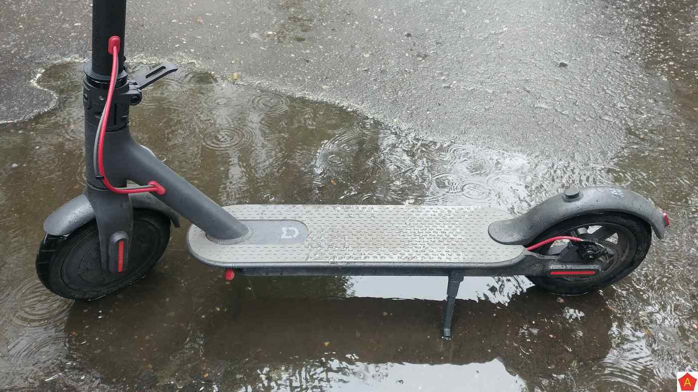 Xiaomi MiJia Smart Scooter