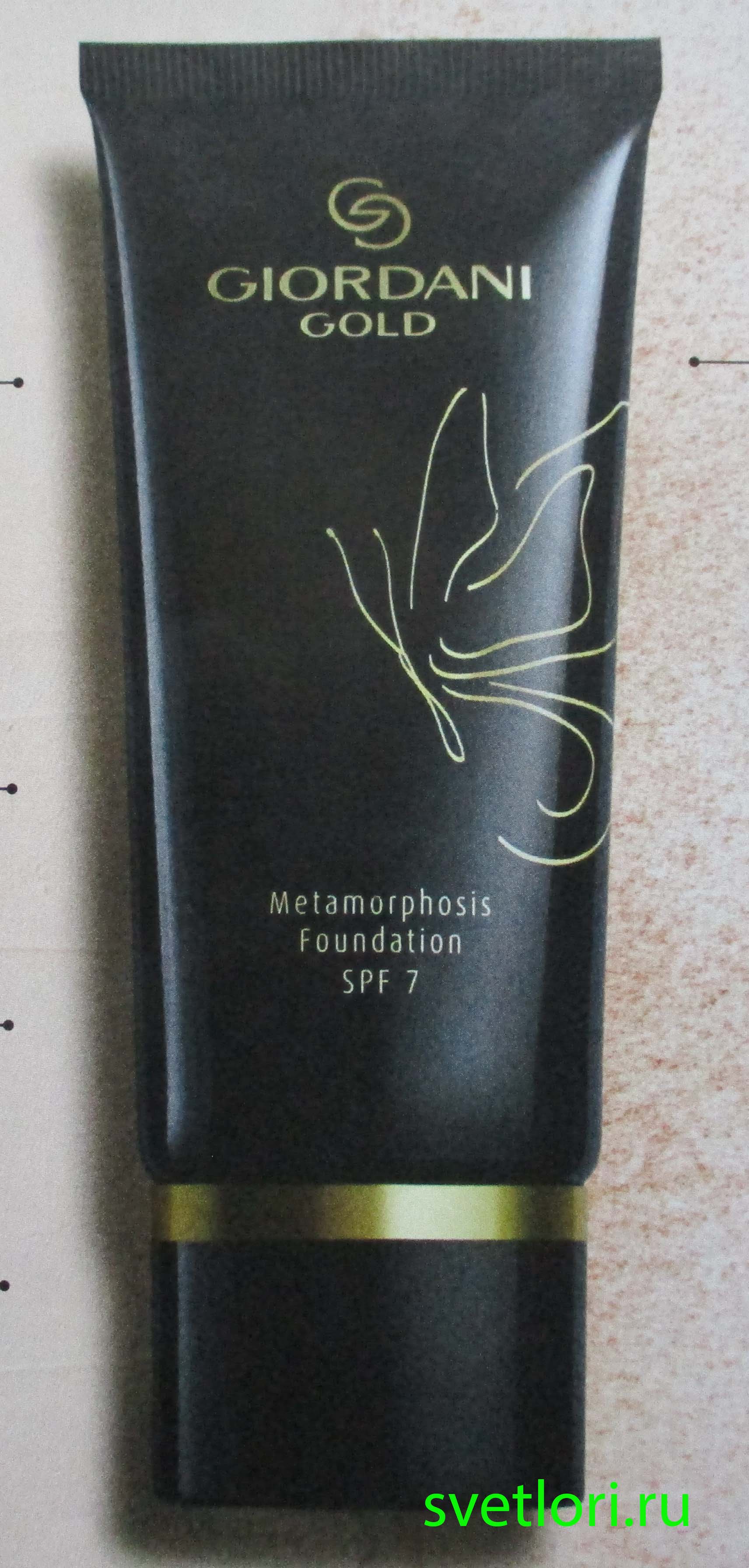 Новая пудровая тональная основа Giordani Gold Metamorphosis