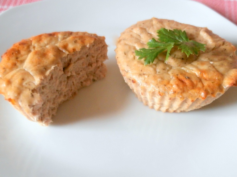 Как вкусно приготовить батон в яйце