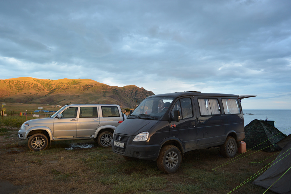 Какой автомобиль лучше: УАЗ Патриот или Соболь 4х4