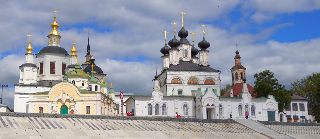 Соборное дворище великий устюг фото