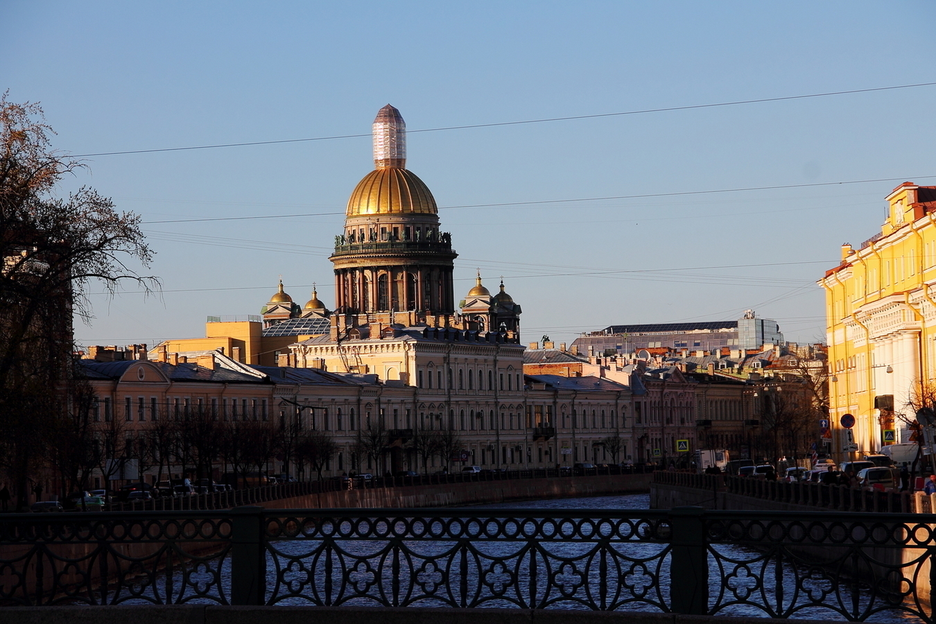 Поцелуев мост Исаакиевский собор Санкт-Петербург