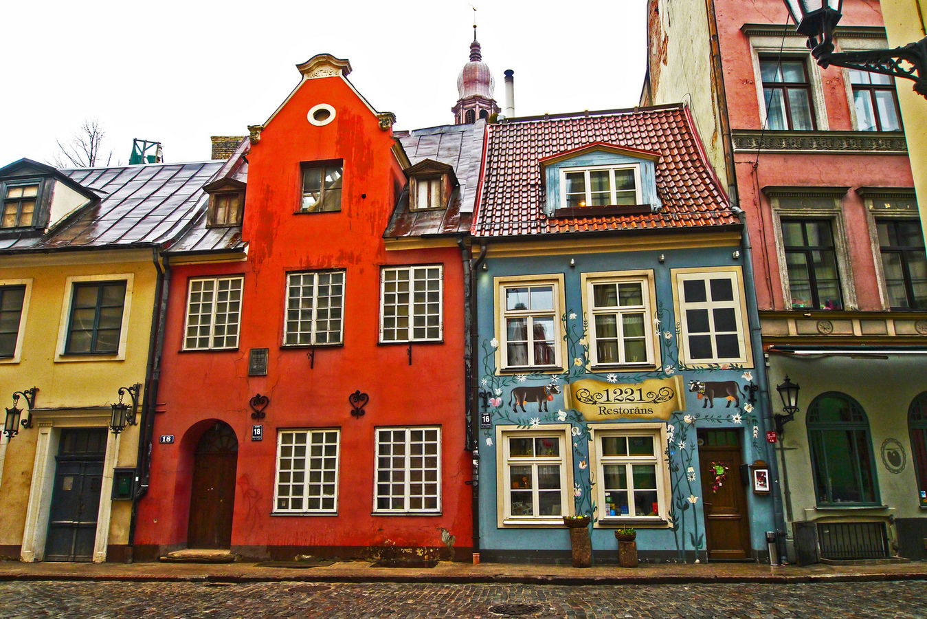 Латвия Рига старый город старые здания