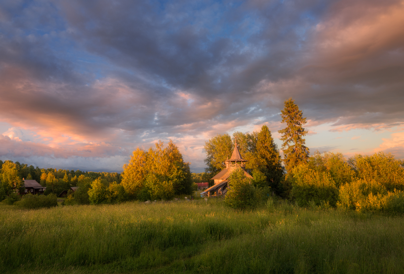 Фото деревни на закате